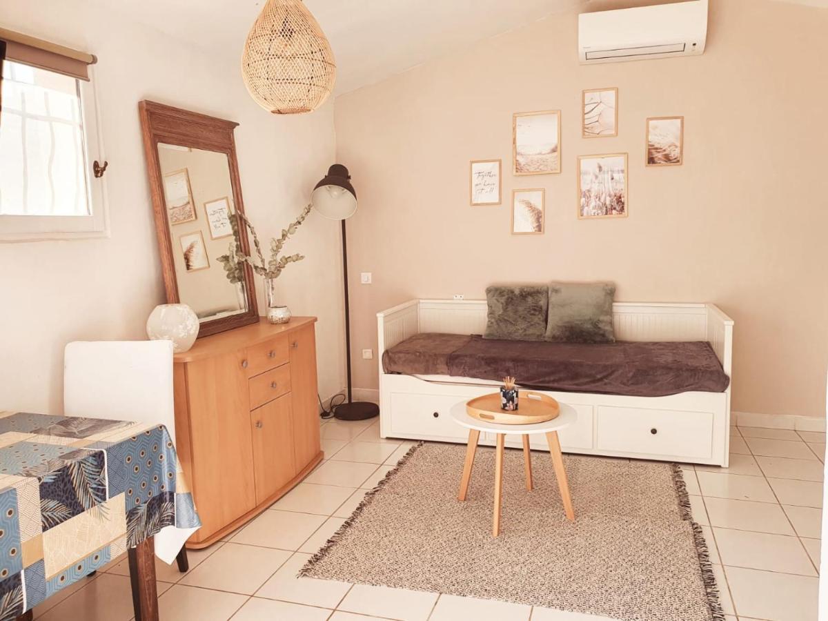 Le Studio Charme Et Tranquillite Le Plan-de-la-Tour Exterior photo