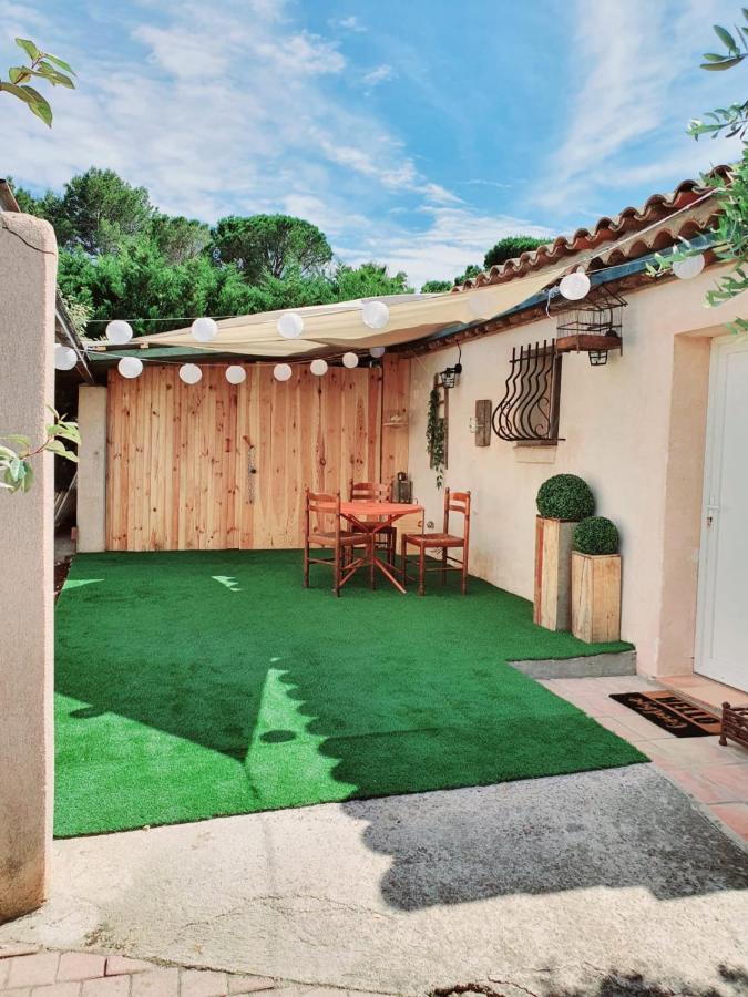 Le Studio Charme Et Tranquillite Le Plan-de-la-Tour Exterior photo